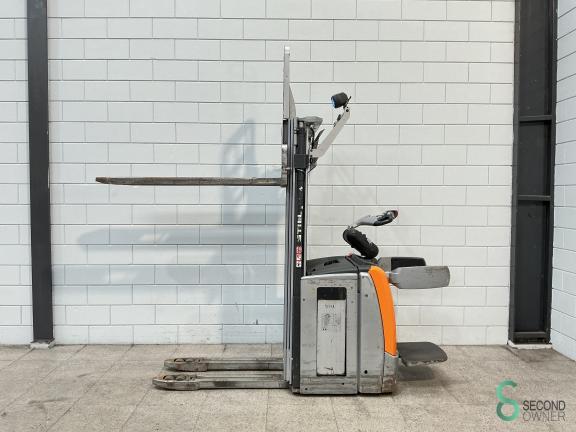 Still EXV-SF14 WKH10.631 7 18216