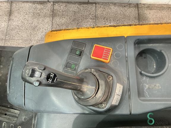 Jungheinrich EFG 216K WKH.4553 13 5037