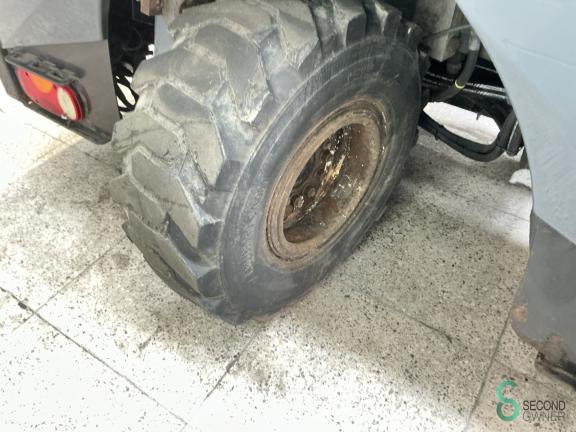 Moffett M4 24.4 WKH10.256 16 17748