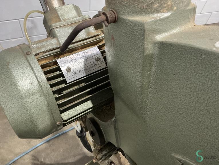 Pertici Univer 330IP HOU8.817 81 15921