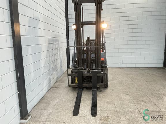 Toyota 42 6FGF25 WKH10.783 3 18405