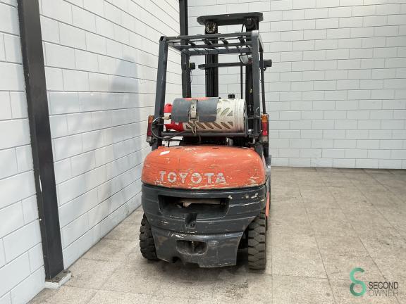 Toyota 42 6FGF25 WKH10.783 6 18405