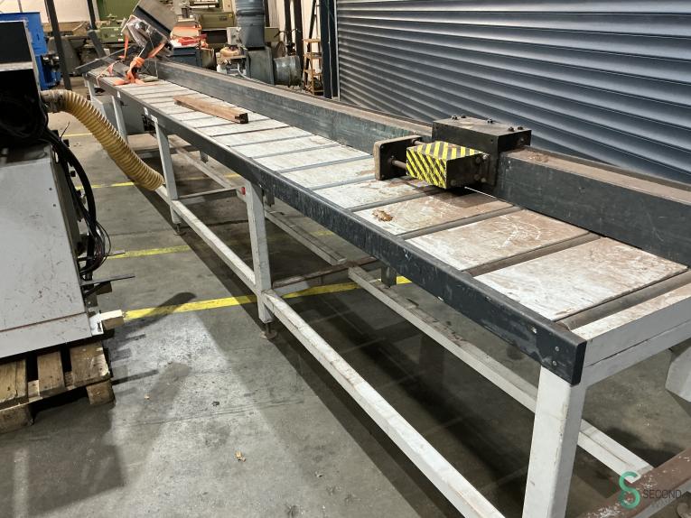 H&M HM-D HOU8.414 143 15292