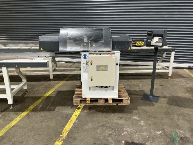 H&M HM-D HOU8.414 99 15292