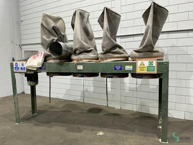 Unknown HOU10.412 32 17951