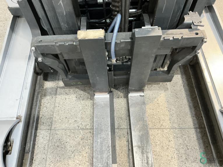 Still FM-X14 WKH9.140 39 16409