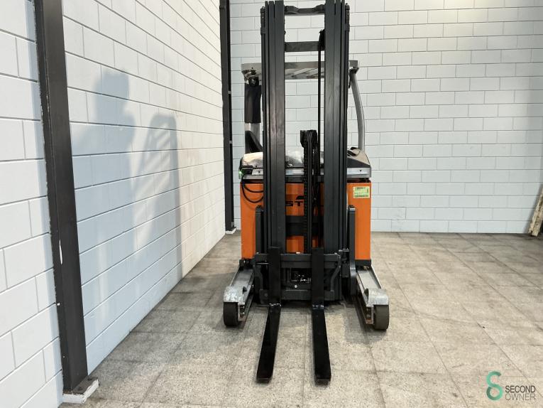 Still FM-X14 WKH9.386 39 16683