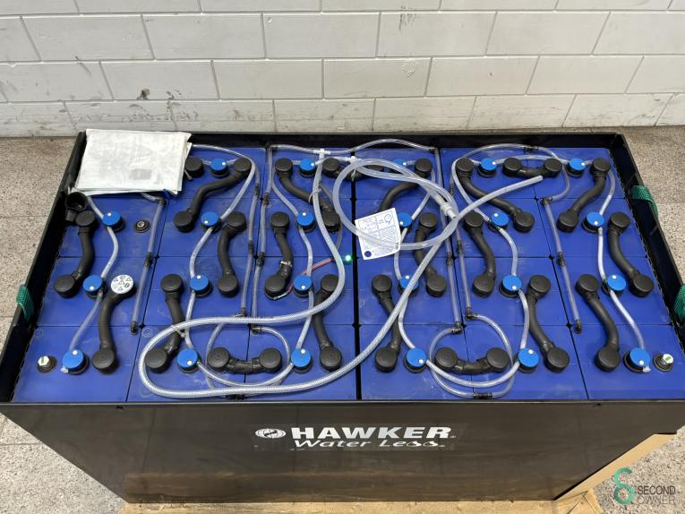 Hawker 48V 8PZM 1240 WKH11.036 9 18810