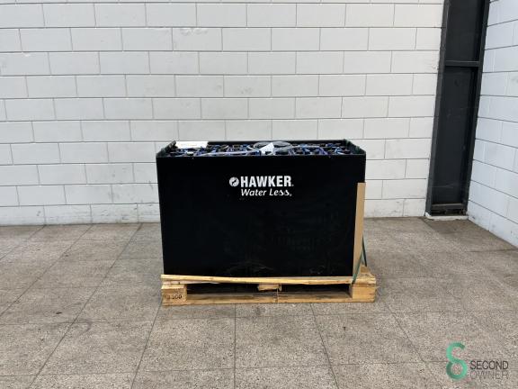 Hawker 48V 8PZM 1240 WKH11.036 1  18810