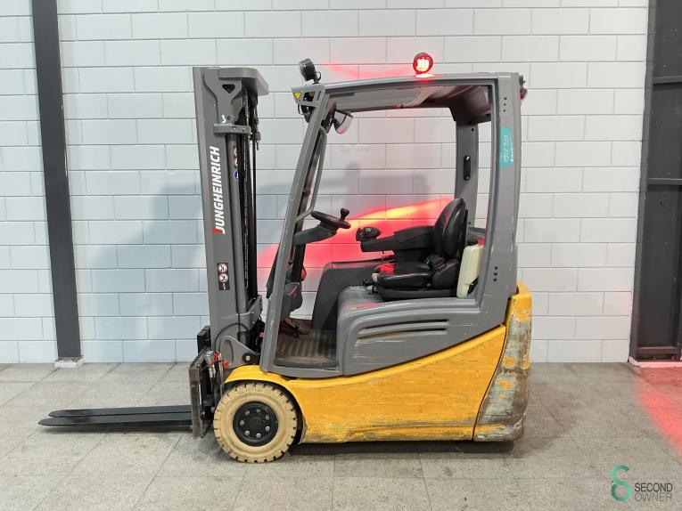 Jungheinrich EFG 216K WKH10.086 39 17544