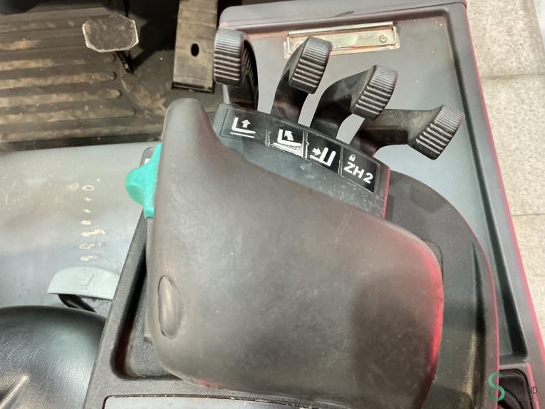 Jungheinrich EFG 216K WKH10.086 49 17544