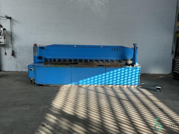 LVD MV 3100x3,5mm MET9.697 3 17104