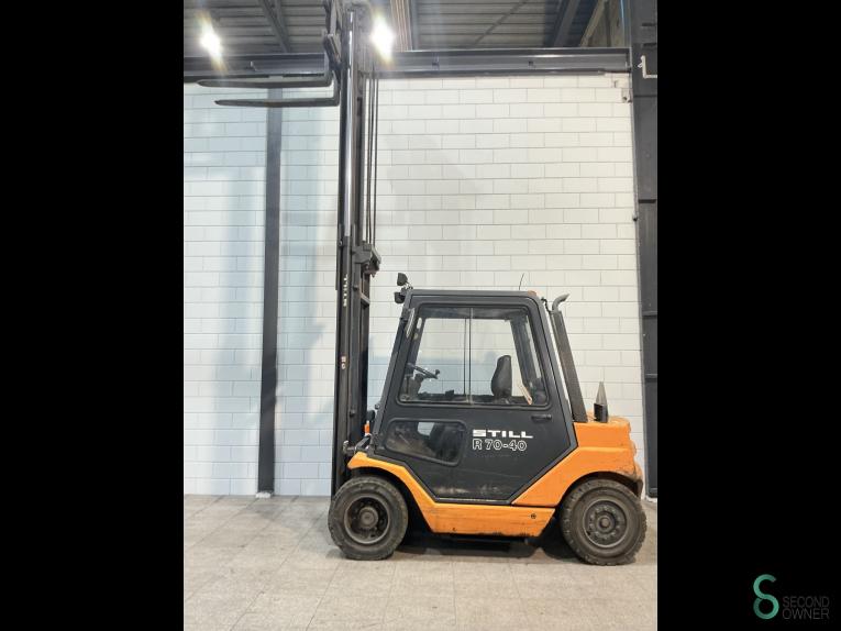 Still R 70-40 WKH.3278 56 5657