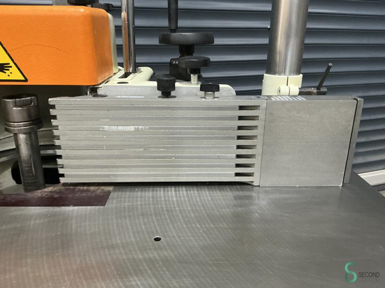 SCM T 130N HOU9.558 107 16902