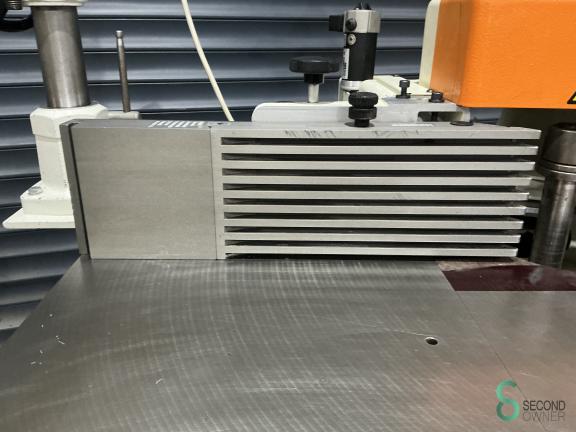 SCM T 130N HOU9.558 12 16902