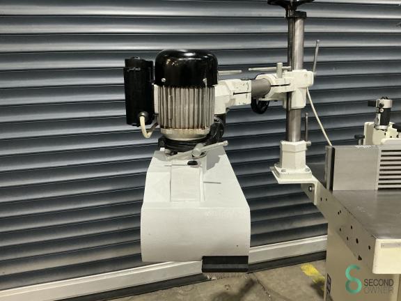 SCM T 130N HOU9.558 43 16902