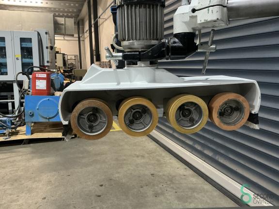 SCM T 130N HOU9.558 44 16902