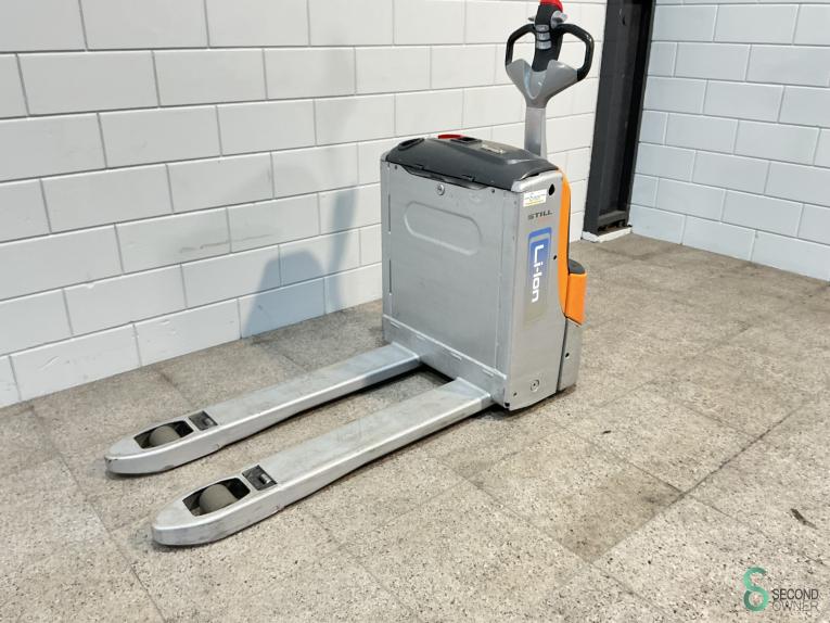 Still EXU16 WKH9.724 23 17128