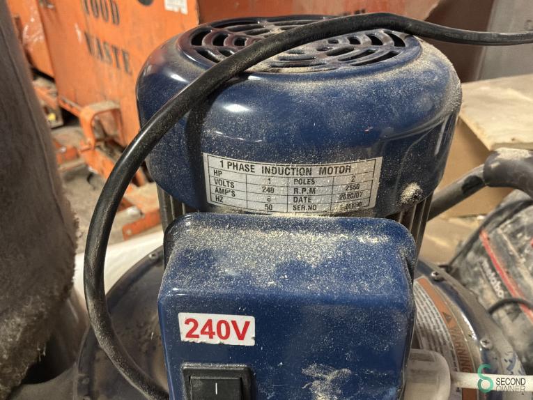 Charnwood HOU10.451 14 17997