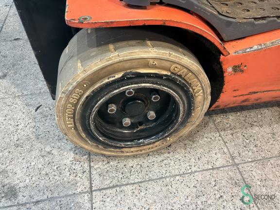 Toyota 8 FBMT 20 WKH12.000 15 20053