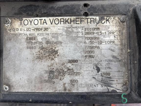 Toyota 02-7 FDF 30 WKH11.454 2 19334