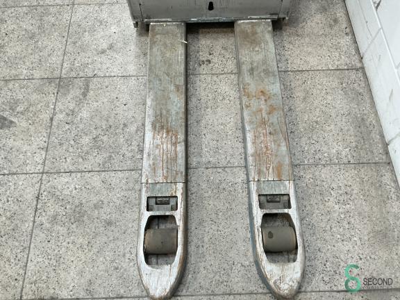 Still EXH-SF20 WKH10.657 5 18248