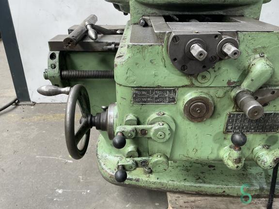 TOS ST-250 MET10.997 8 18776