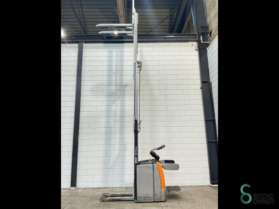 Still EXV-SF14 WKH10.654 8 18252