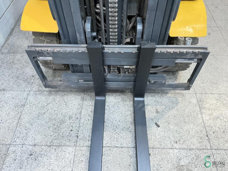 Jungheinrich EFG 425 WKH10.615 41 18201