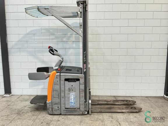 Still EXV-SF14 WKH10.578 2 18155