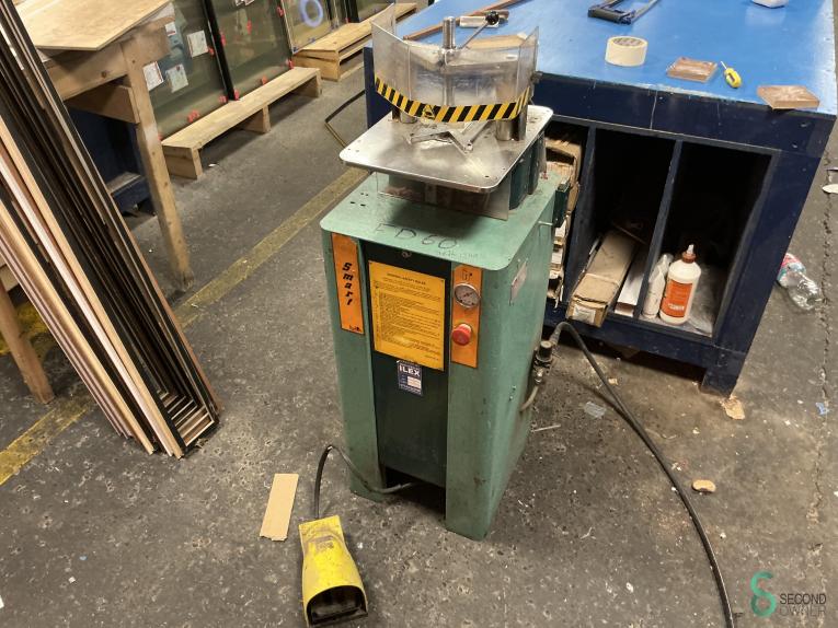 Brevetti HOU10.448 20 18483