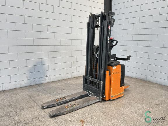 Still EGV-S14 WKH11.883 3 19911