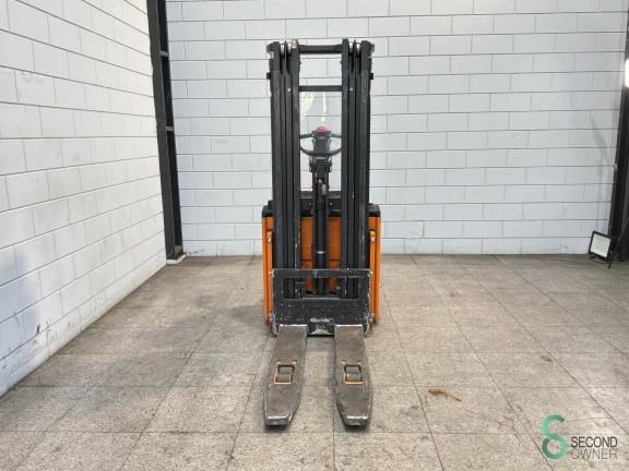 Still EGV-S14 WKH11.883 4 19911