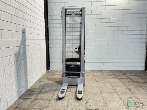 Still EXV10 WKH9.715 6 17118