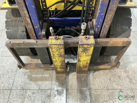 Komatsu FD 30 T 12 WKH10.617 5 18203