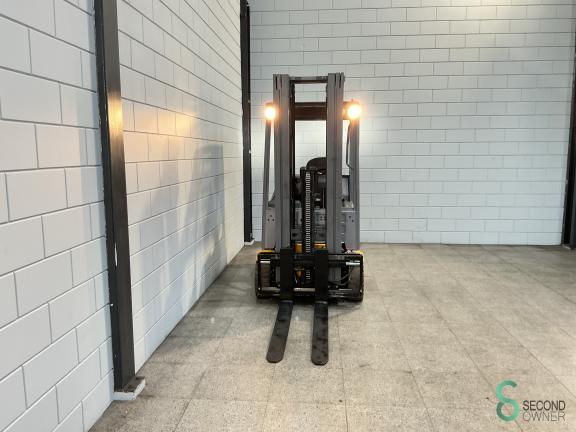 Jungheinrich EFG 216K WKH10.087 4 17545