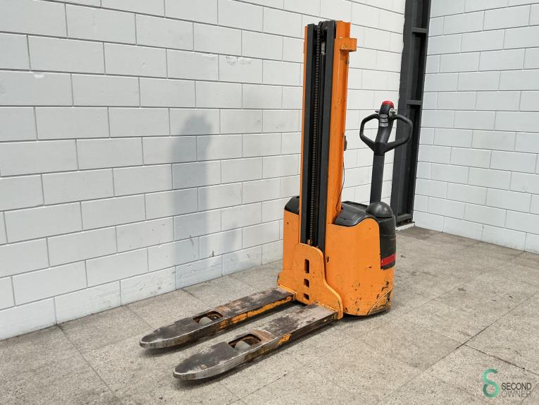 Still EGV10 WKH10.782 34 18403