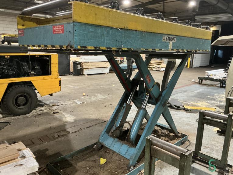 Easlift MAG10.209 26 17723