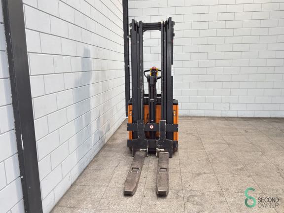 Still EGV-S14 WKH11.595 2 19528