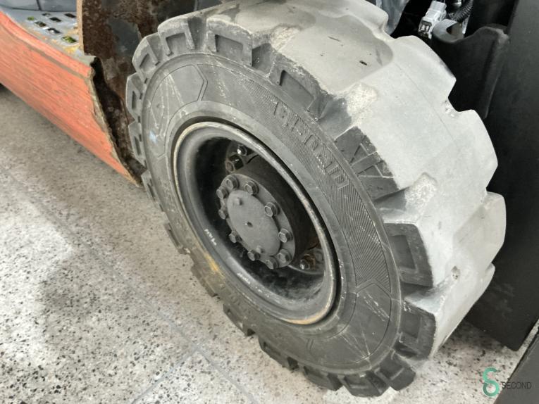 Toyota 02-7 FDF 15 WKH9.375 69 16674