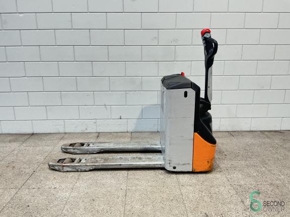 Still ECU16 WKH9.981 1 17423