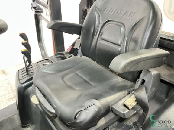 Doosan D35C-5 WKH9.885 12 17343