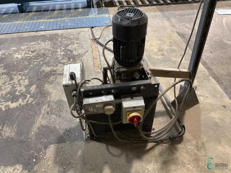 Unknown MAG10.354 22 17877