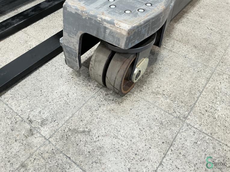 Still FM-X 4W 25 WKH10.700 53 18300