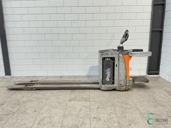 Still EXH-SF25 WKH9.859 1 17280