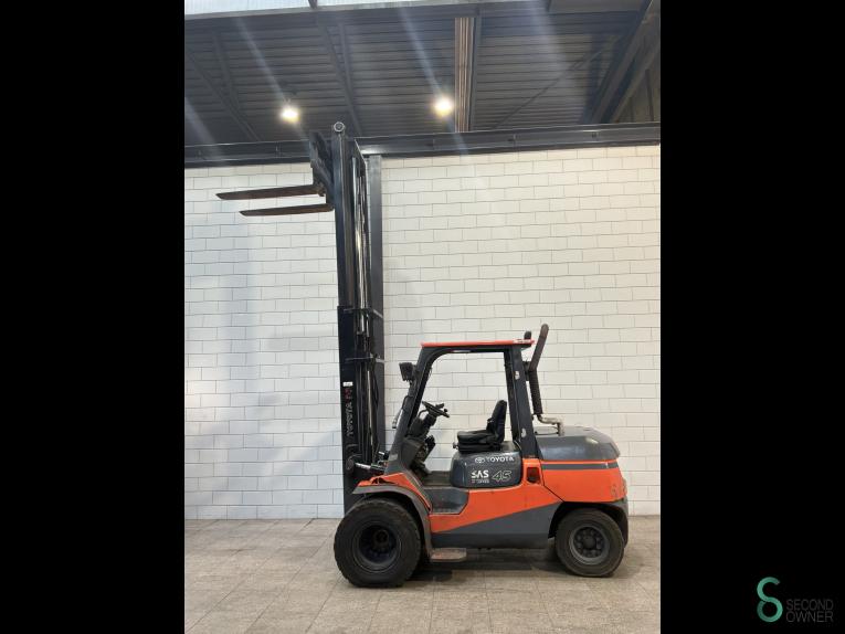 Toyota 42-7 FD 40 WKH11.452 37 19333