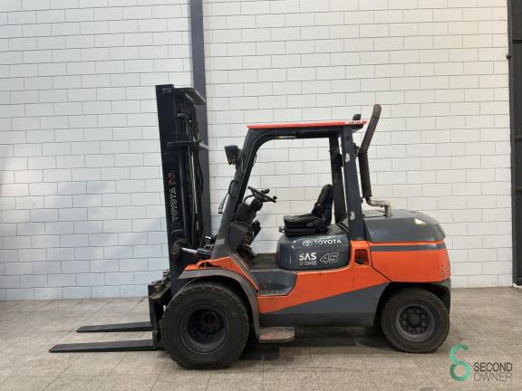 Toyota 42-7 FD 40 WKH11.452 1 19333