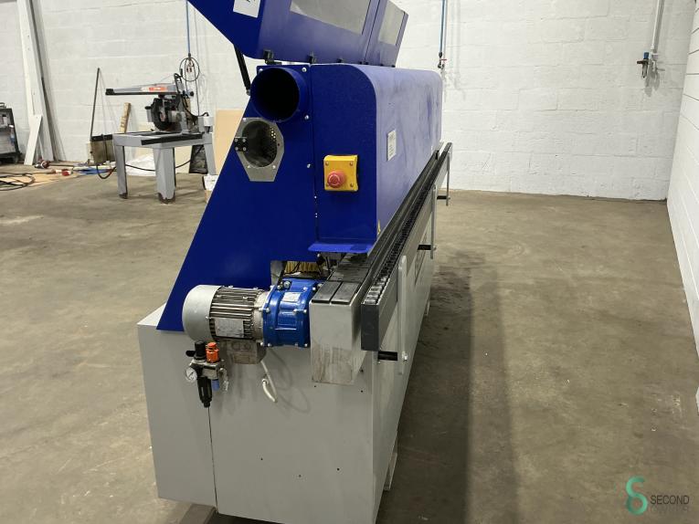 Felder G 560 HOU9.934 142 17370