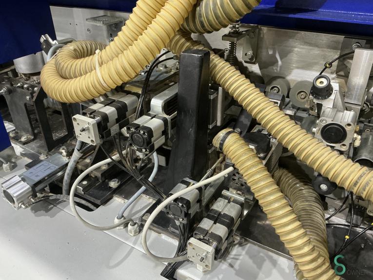 Felder G 560 HOU9.934 117 17370