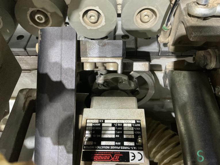 Felder G 560 HOU9.934 115 17370